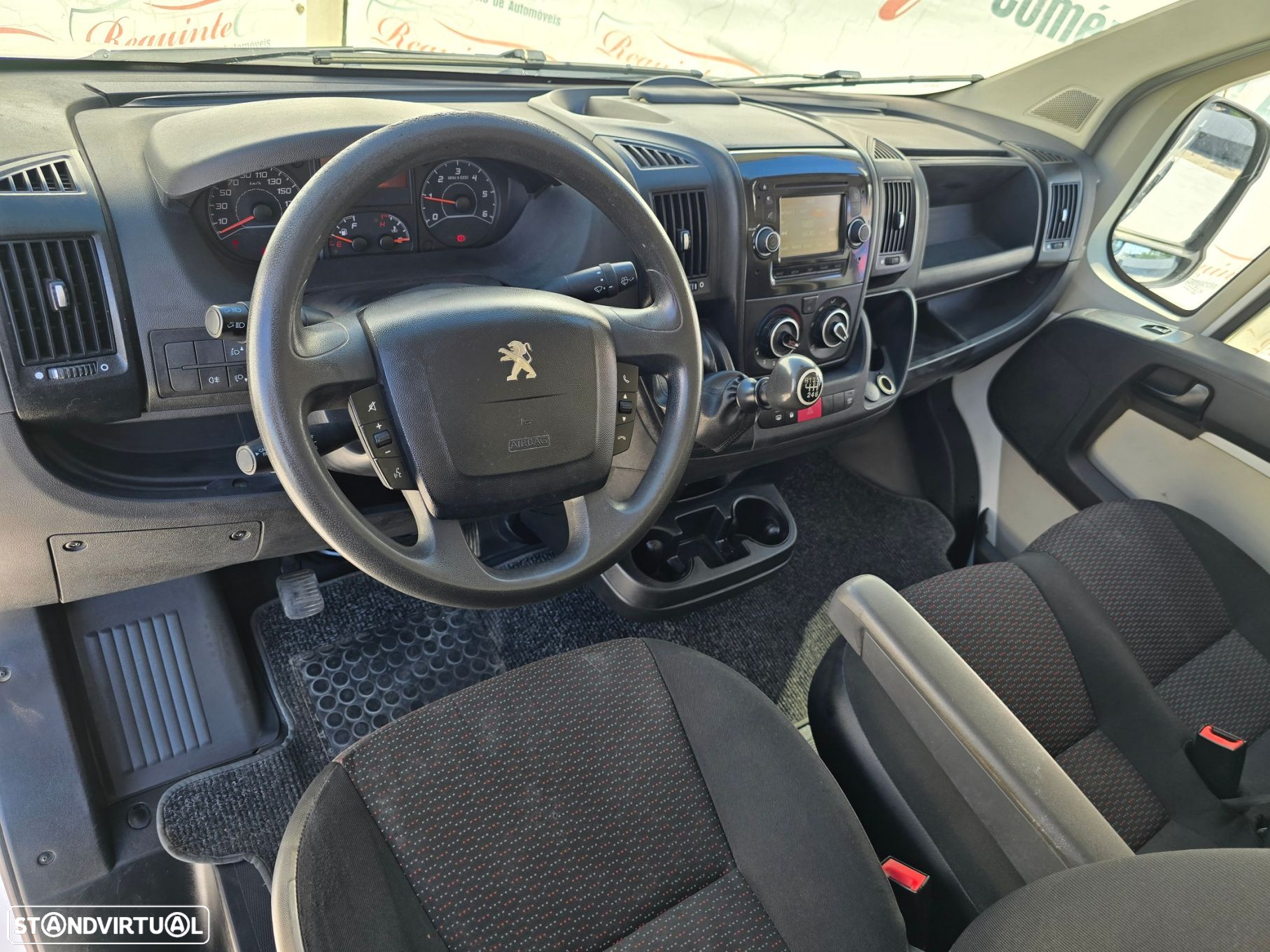 Peugeot Boxer 2.0 BlueHDi 335 L2 CD - 9