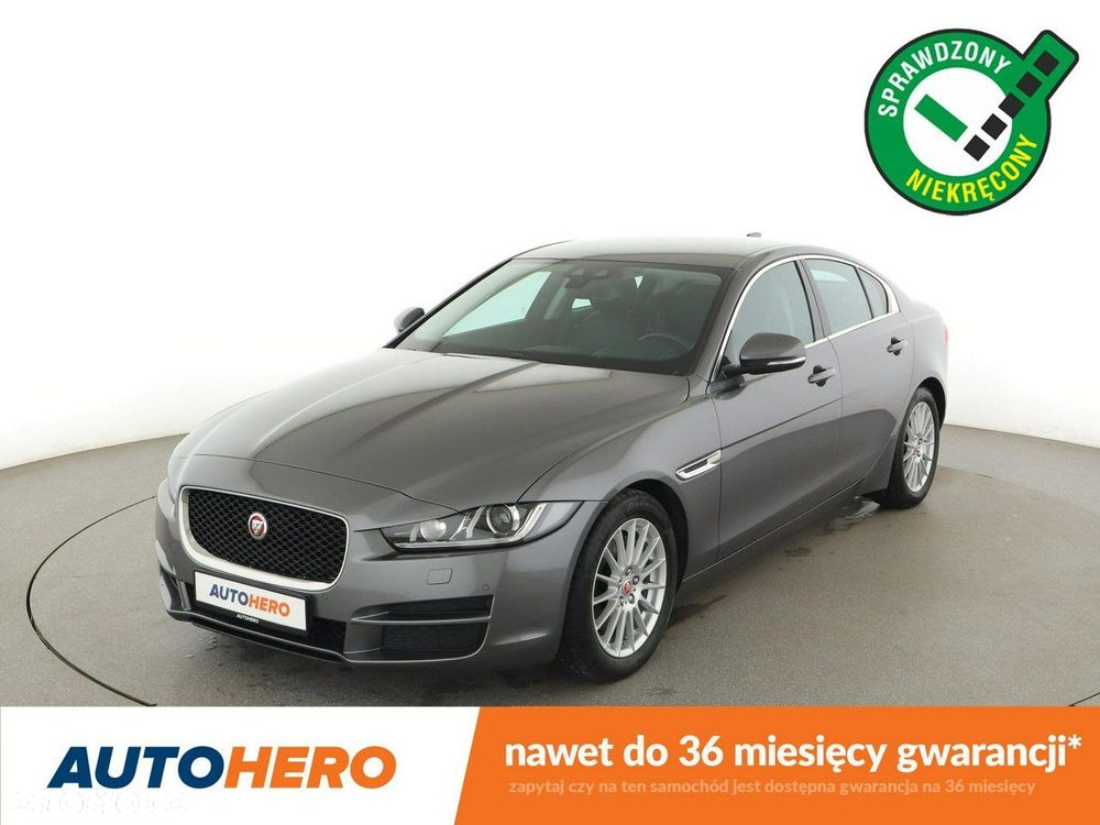 Jaguar XE - 2