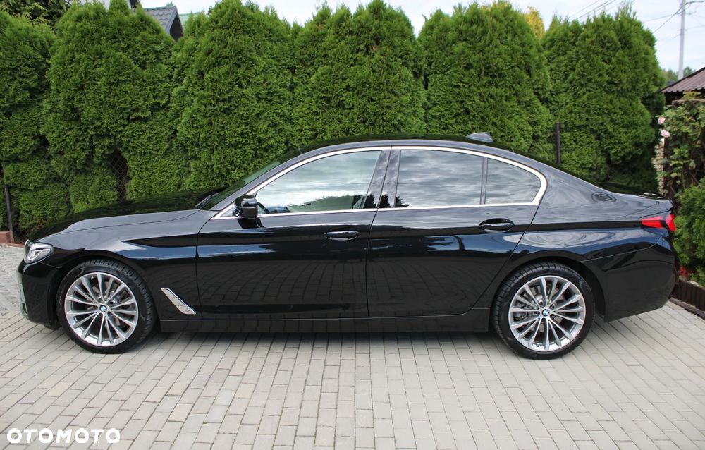 BMW Seria 5 520d xDrive MHEV Luxury Line - 30