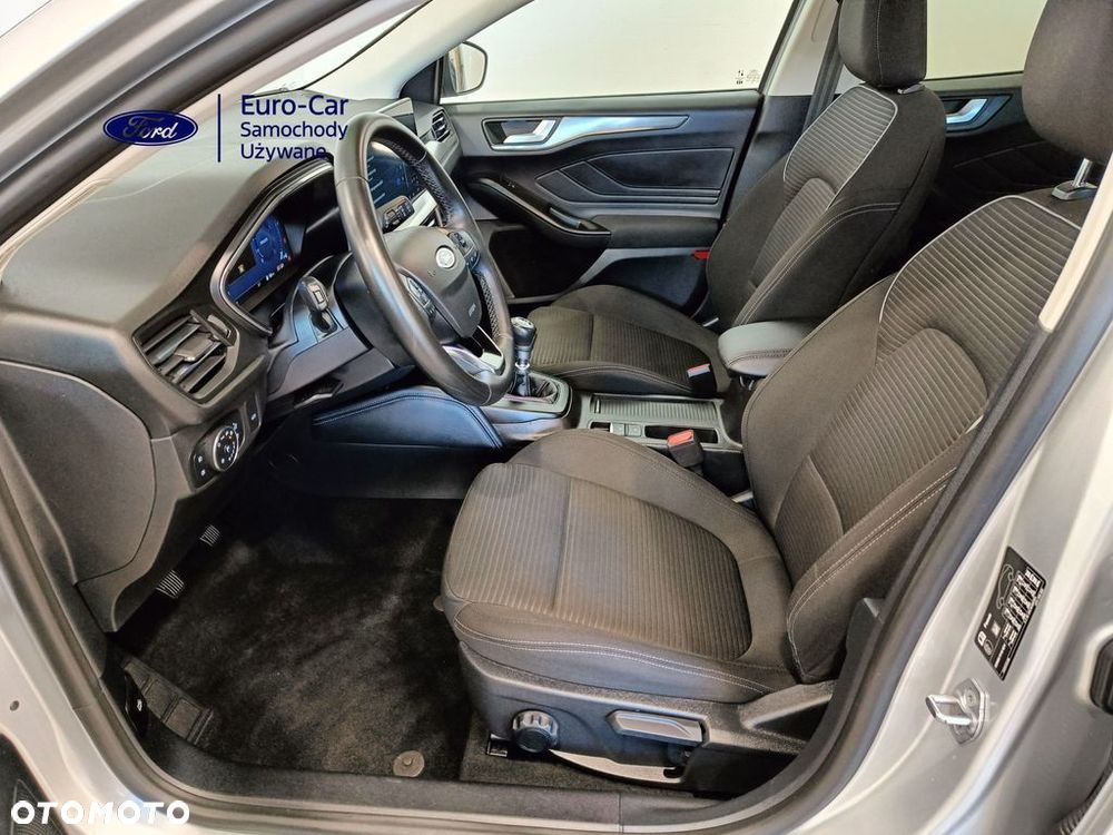 Ford Focus 1.0 EcoBoost Titanium X - 11