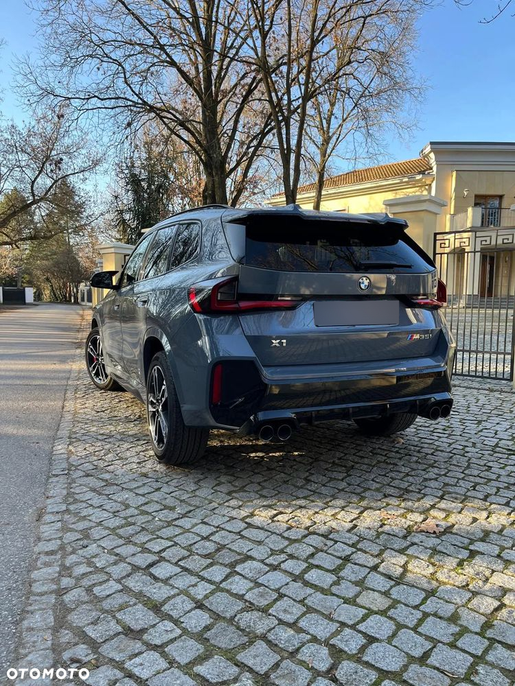 BMW X1 M35i xDrive - 4