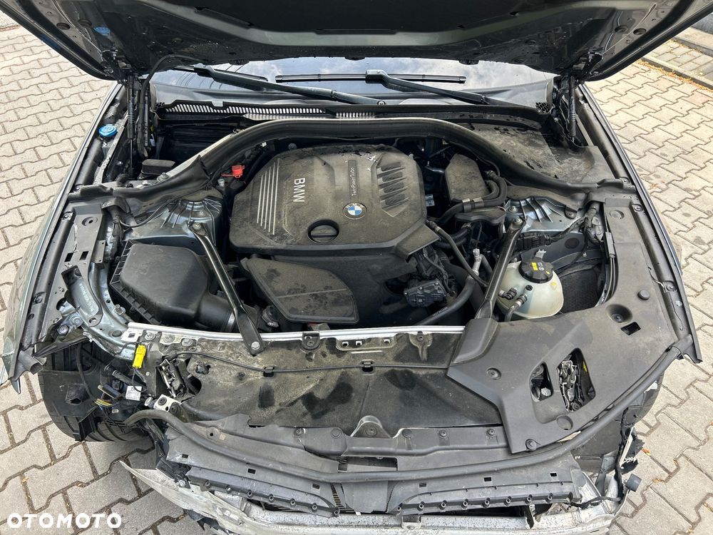 BMW Seria 5 520d xDrive Sport Line - 9
