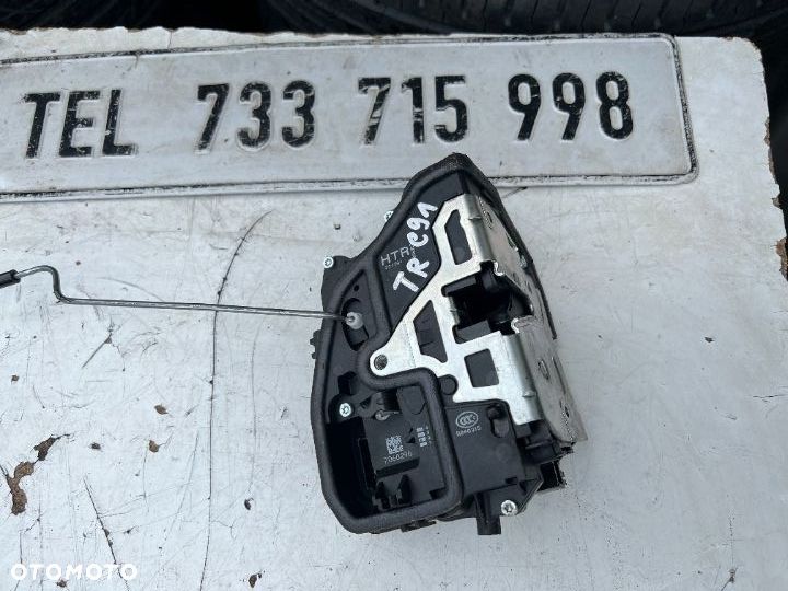 Zamek drzwi tylny pracy 7 pinów sprawny Bmw e90 e91 - 1
