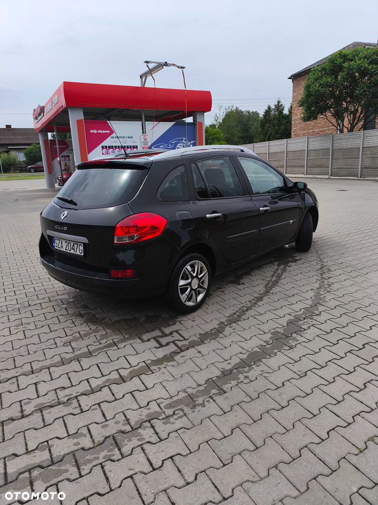 Renault Clio - 3