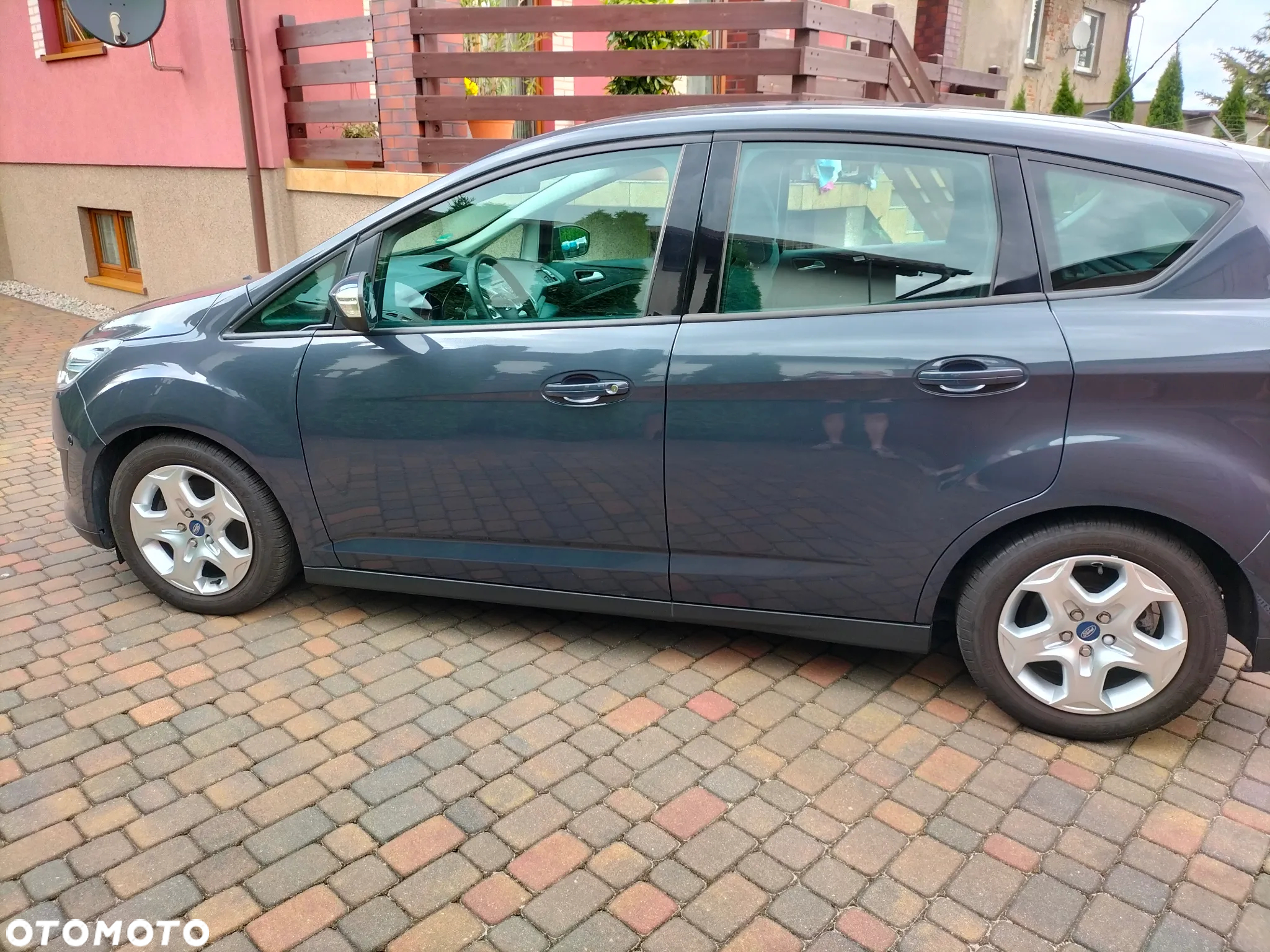 Ford C-MAX - 10