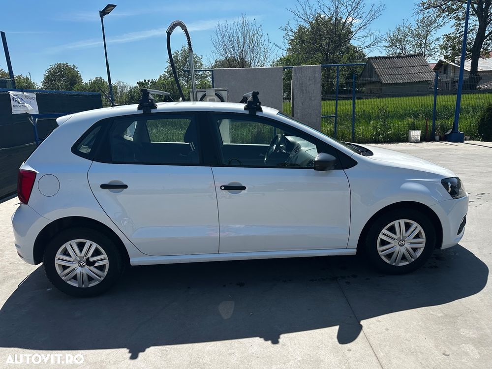 Volkswagen Polo - 2