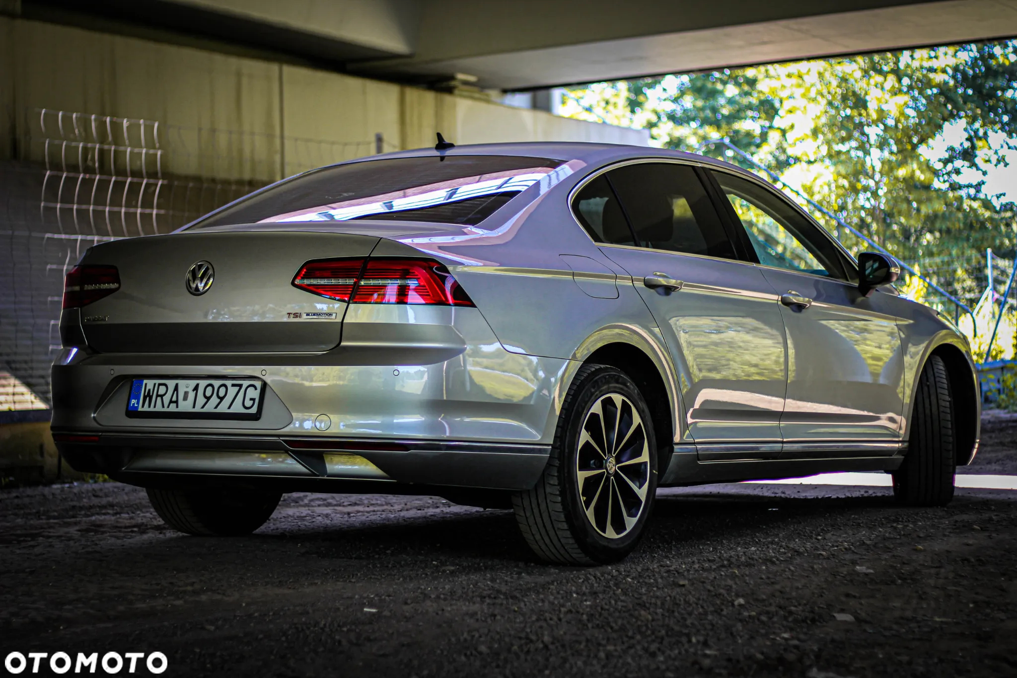 Volkswagen Passat 1.8 TSI BMT Highline DSG - 4