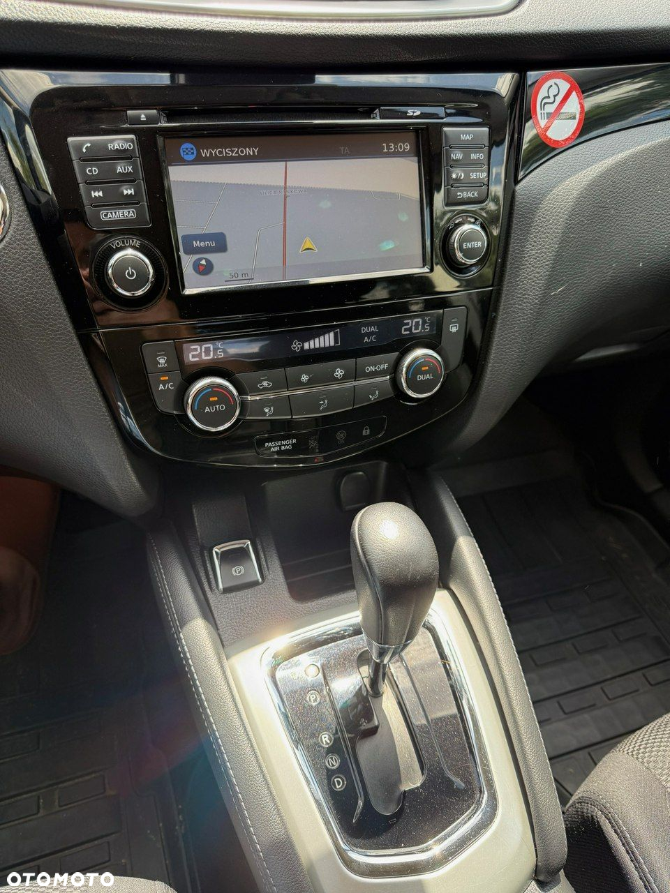 Nissan Qashqai - 10