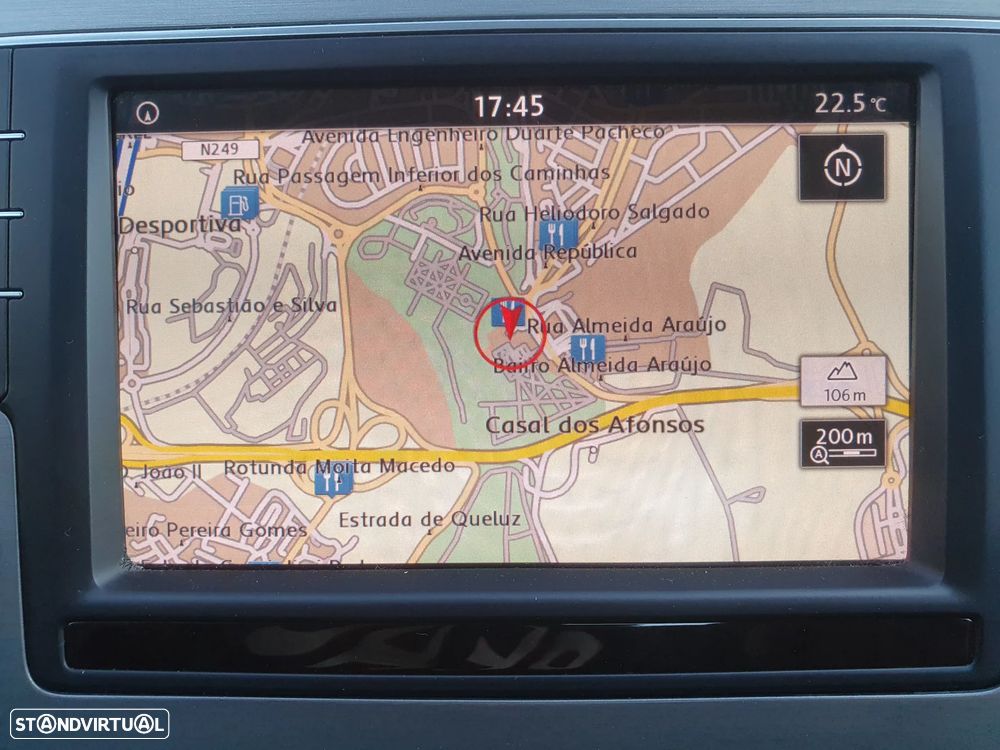 VW Golf 1.6 TDI Confortline - 9