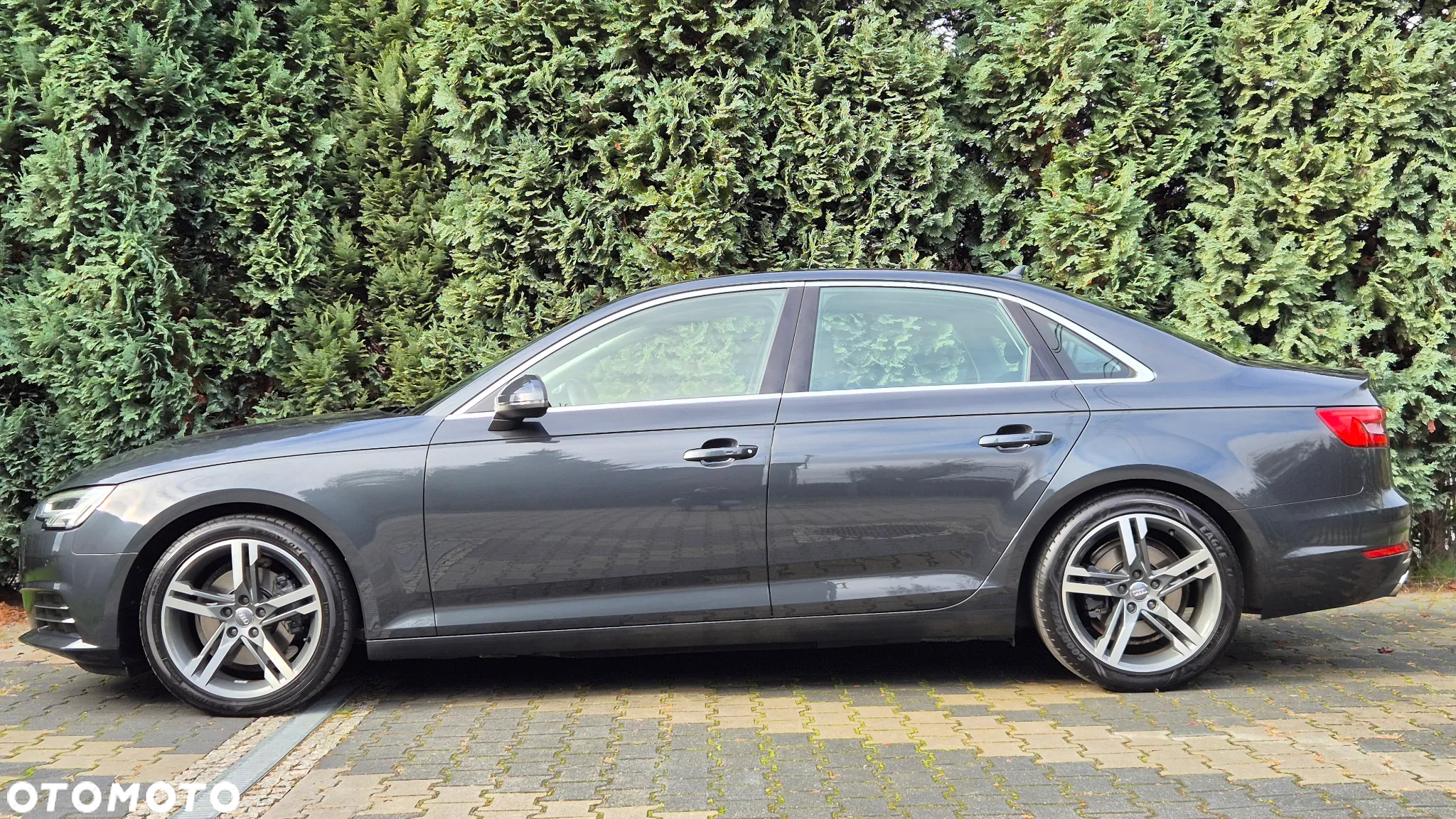 Audi A4 2.0 TFSI ultra Sport S tronic - 13