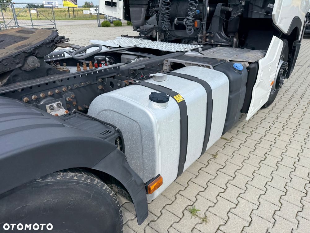 Renault T480 / DŁUGA RAMA / DUŻE ZBIORNIKI / Z FRANCJI / STAN BDB / / / - 17