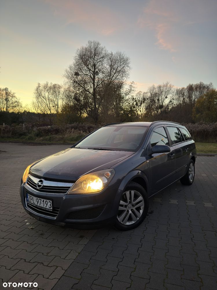 Opel Astra III 1.9 CDTI Sport - 1