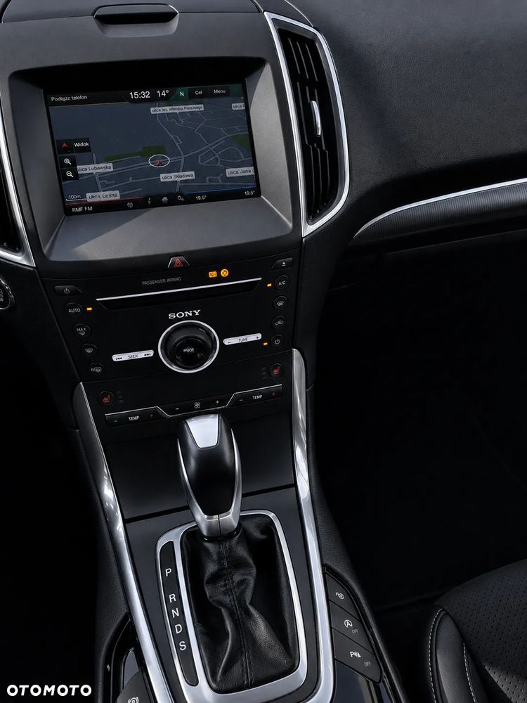 Ford S-Max 2.0 TDCi 4WD Titanium PowerShift - 19