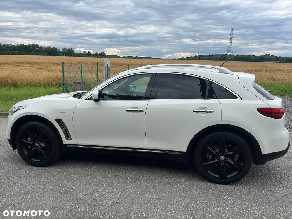Infiniti FX FX30d S - 6