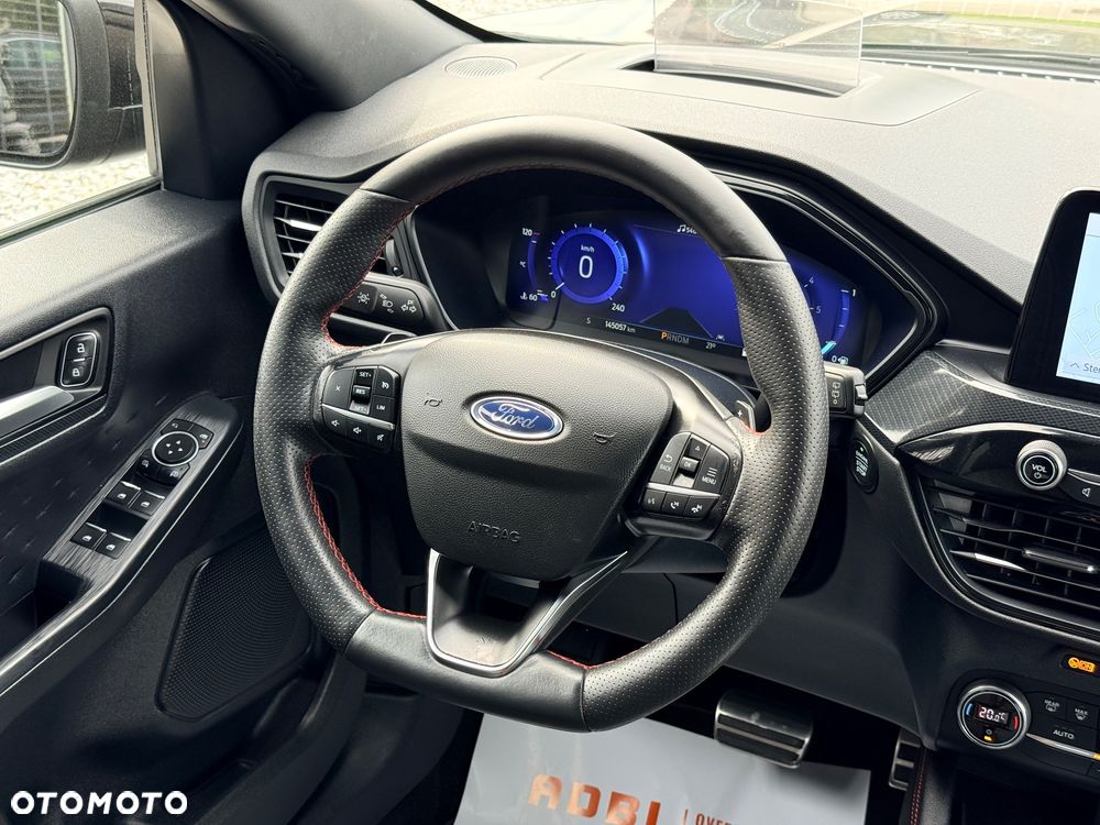 Ford Kuga 2.0 EcoBlue 4x4 ST-LINE X - 23