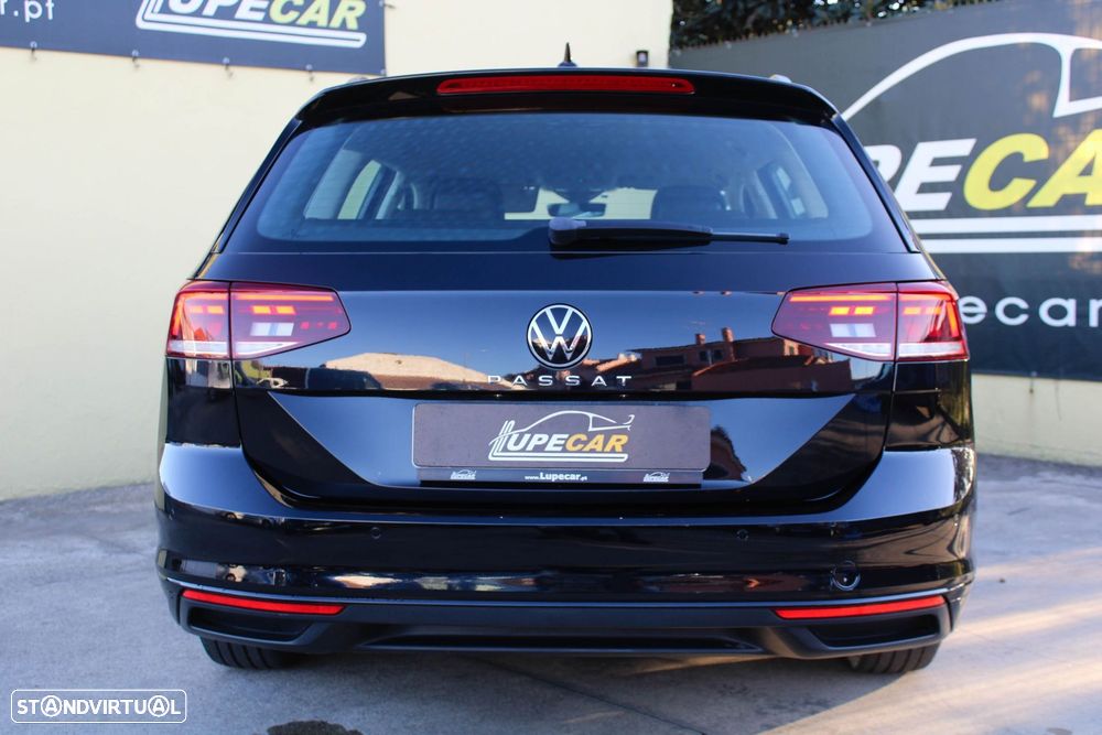 VW Passat Variant 2.0 TDi Business DSG - 21