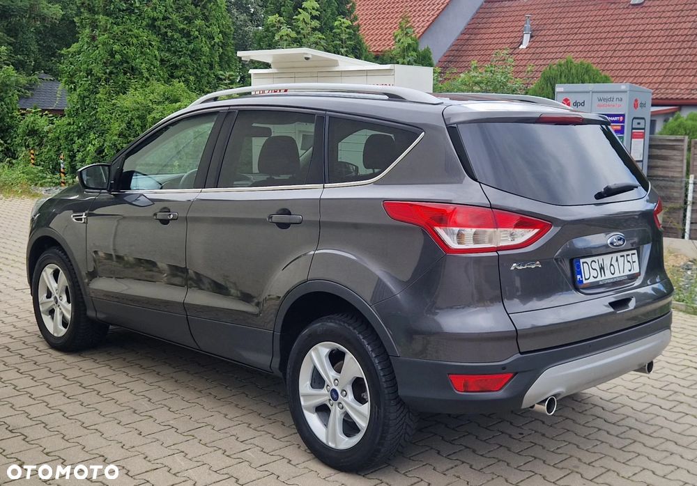 Ford Kuga 2.0 TDCi FWD Titanium - 21
