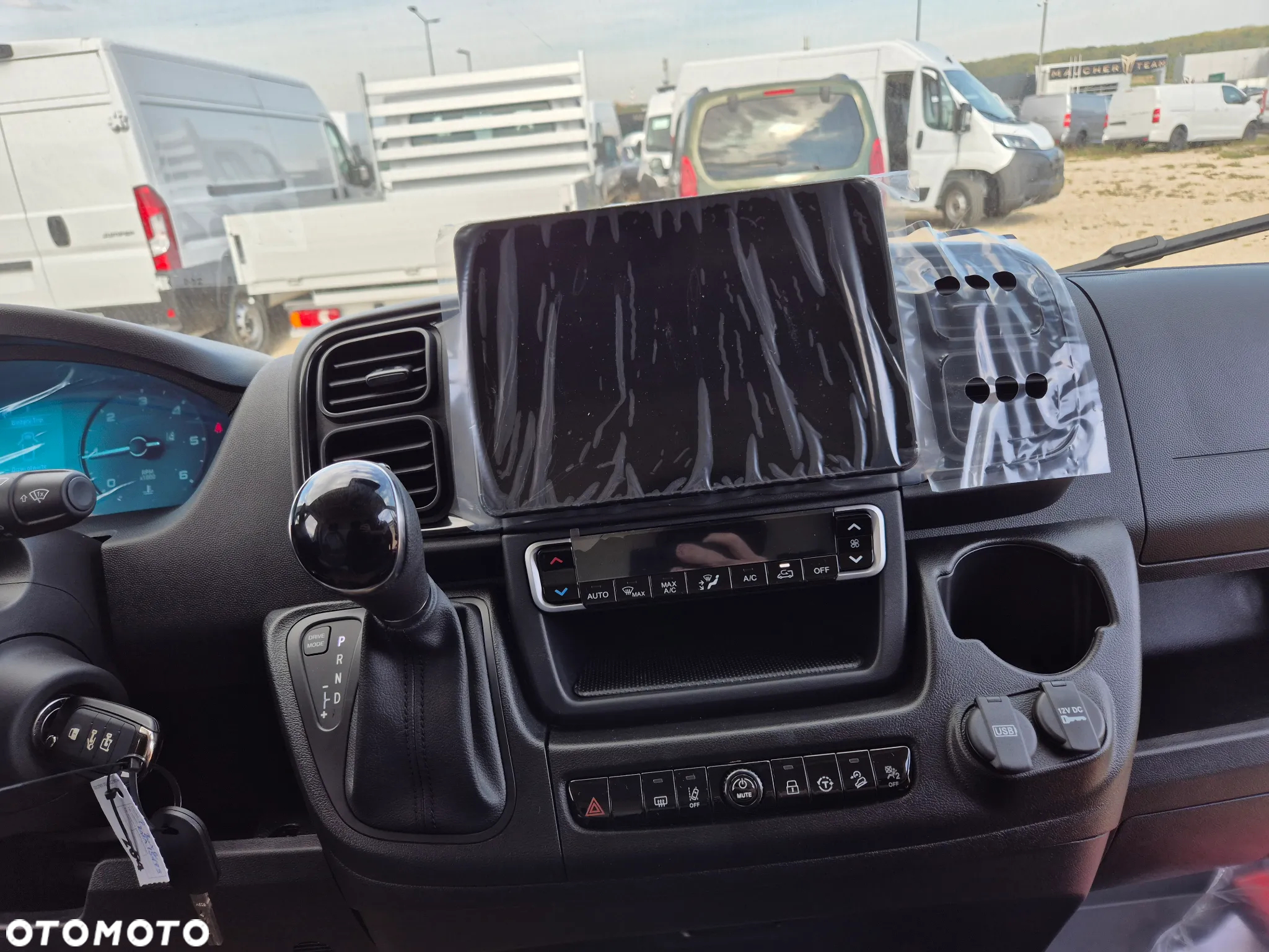 Peugeot Boxer Furgon L4H2 2.2 HDI 180KM Automat 3.5t Heavy - 10