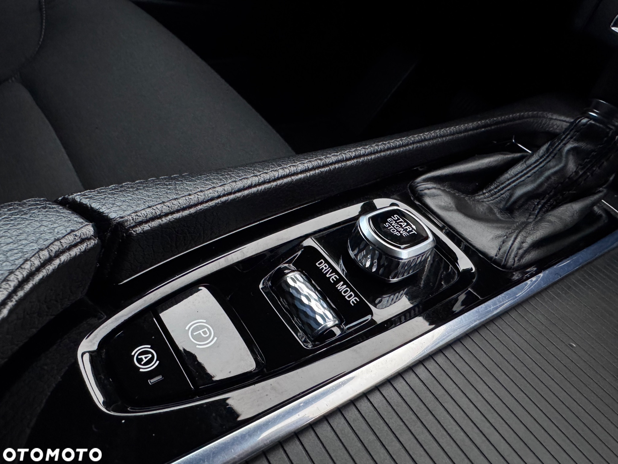 Volvo V90 D3 Geartronic Momentum Pro - 37
