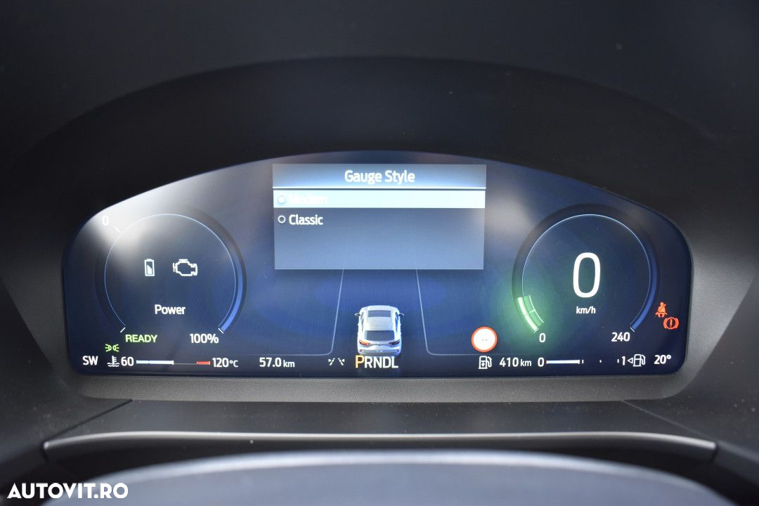 Ford Kuga - 29