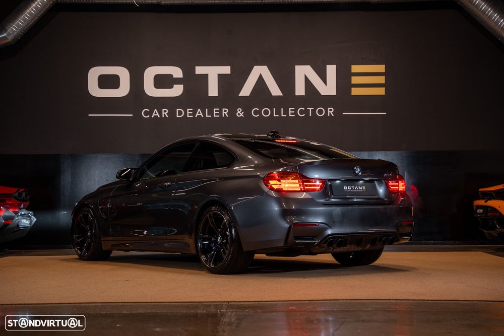 BMW M4 Auto - 4
