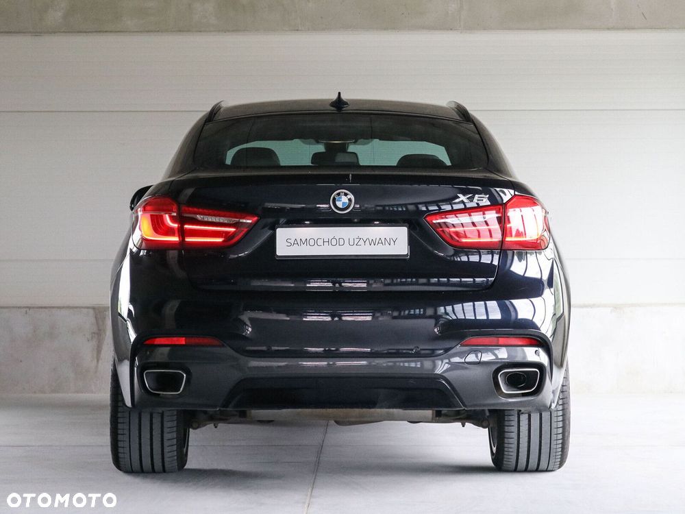 BMW X6 - 11