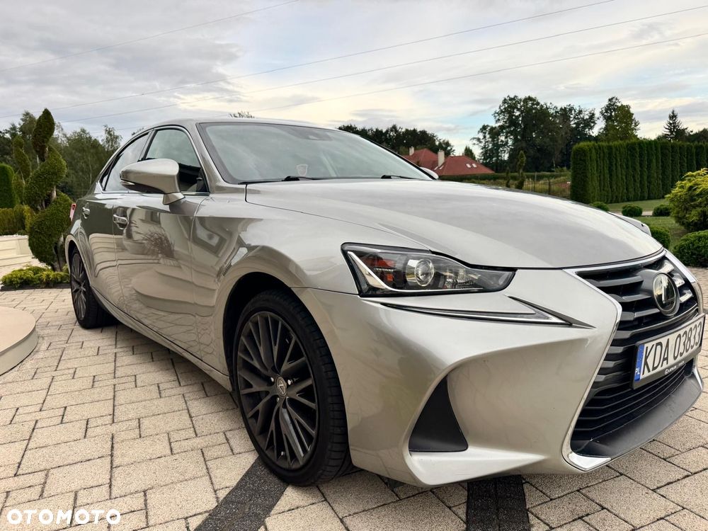 Lexus IS - 22