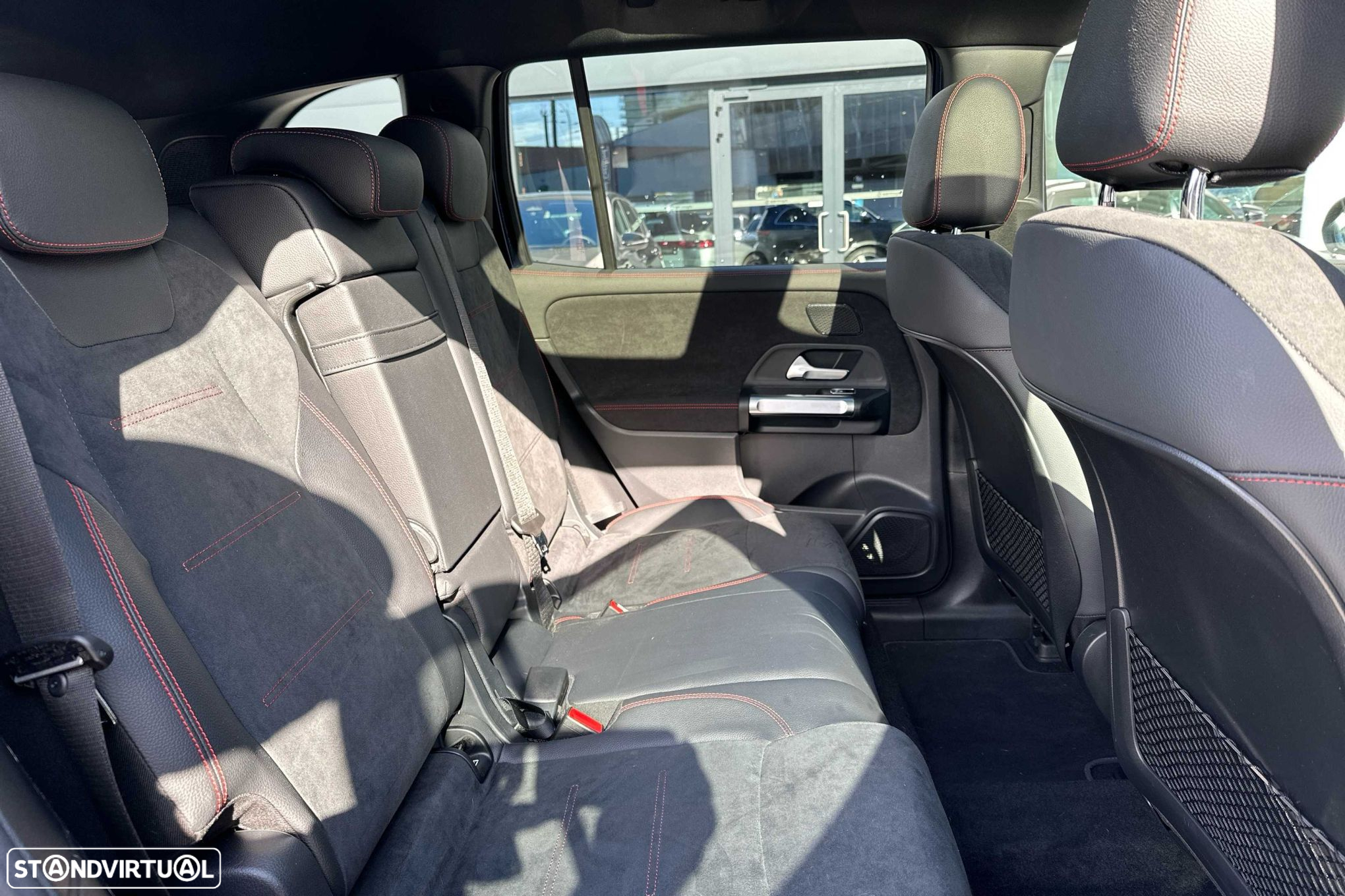 Mercedes-Benz EQB 350 4Matic AMG Line - 10