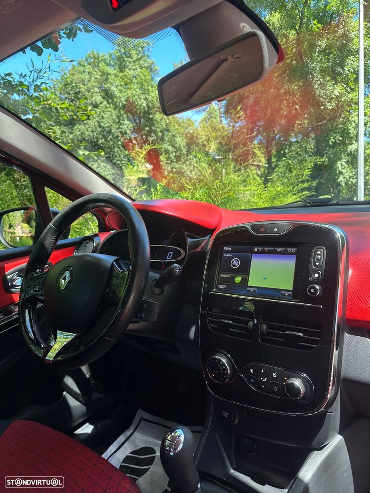 Renault Clio Sport Tourer dCi 90 Limited - 23