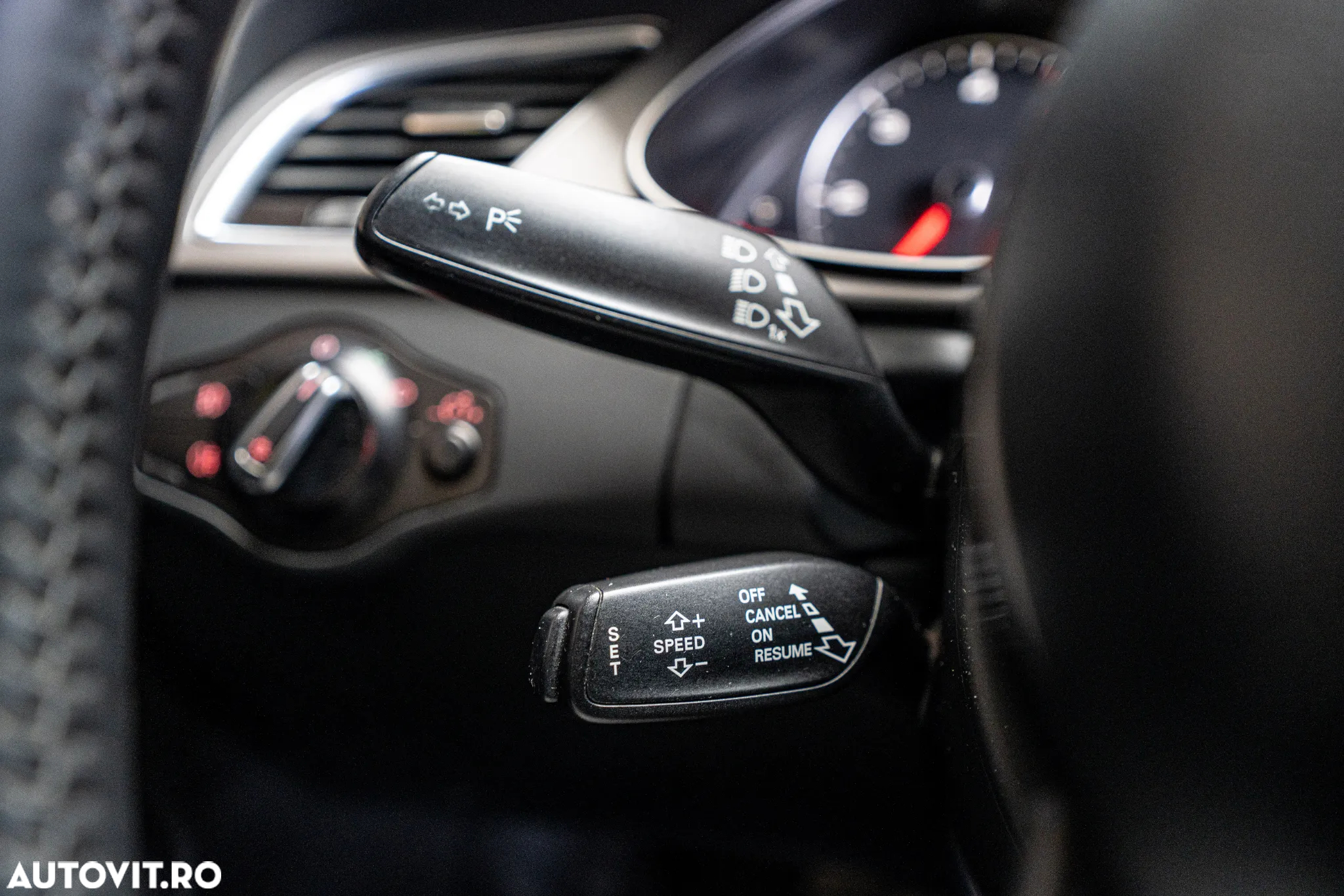 Audi A4 2.0 TDI Multitronic Avant - 13