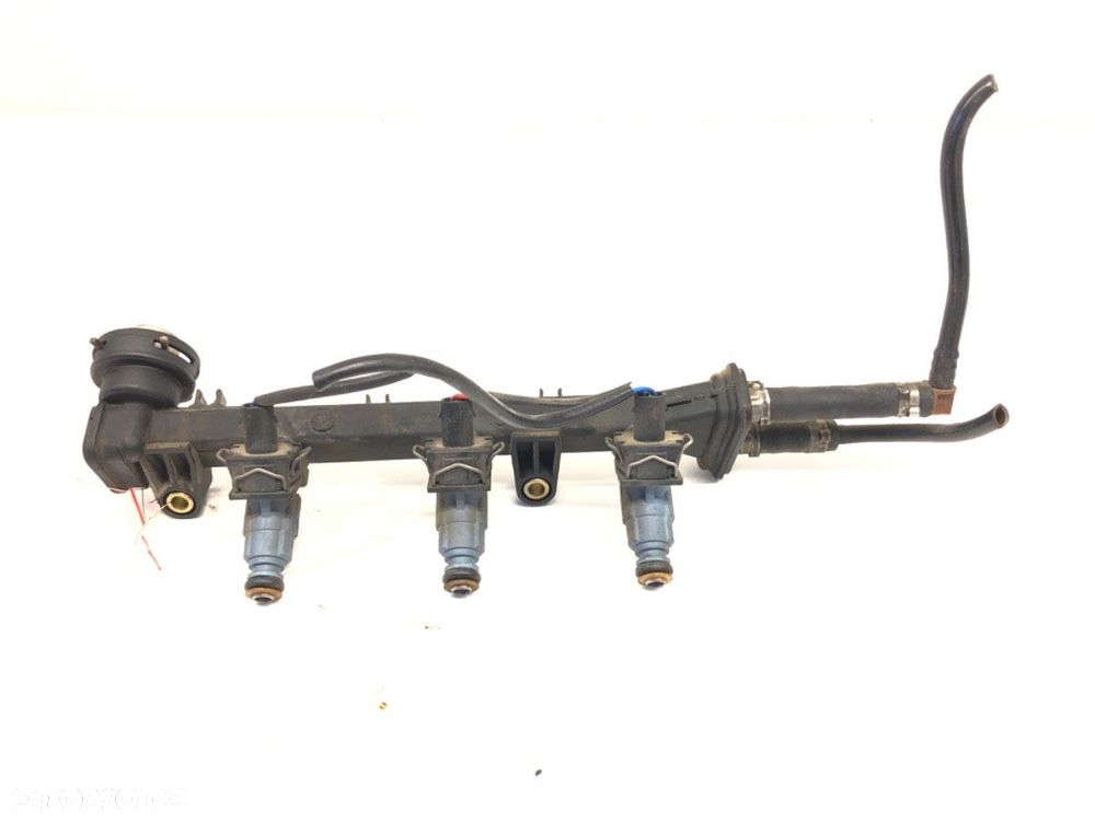 LISTWA WTRYSKOWA  SMART FORTWO coupe (450) 2004 - 2007 0.7 (450.330) 37 kW [50 KM] benzyna 2004 - - 1