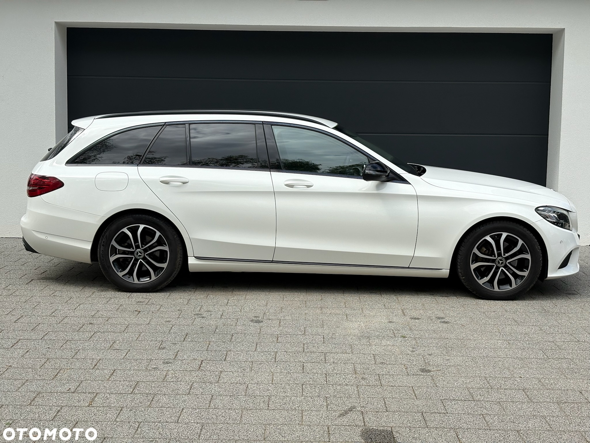Mercedes-Benz Klasa C 200 d T 9G-TRONIC Avantgarde - 5