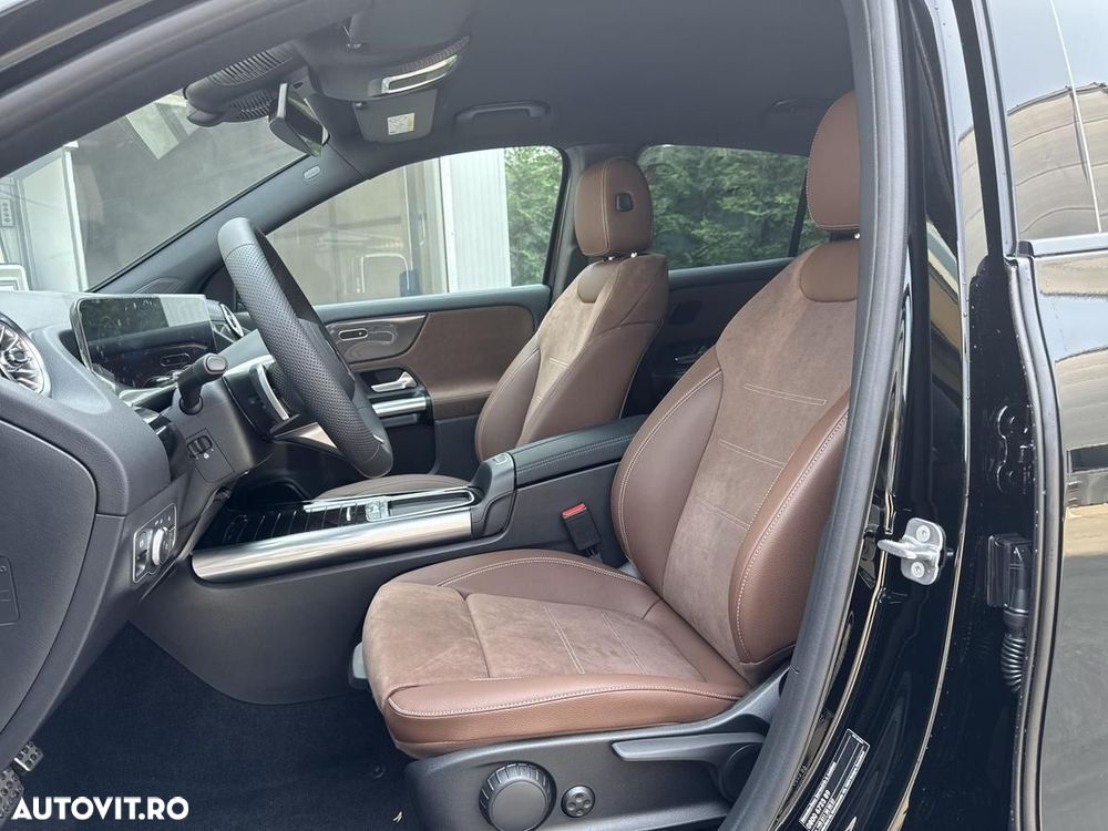 Mercedes-Benz GLA - 15