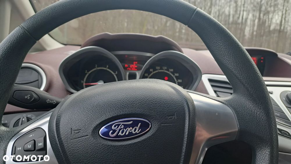Ford Fiesta - 14