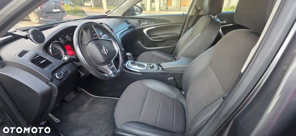 Opel Insignia 2.0 T Cosmo - 11