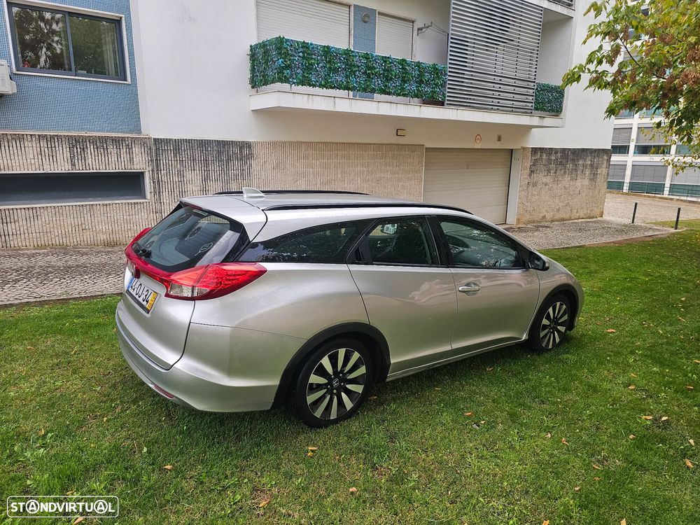 Honda Civic Tourer 1.6 i-DTEC Executive - 8