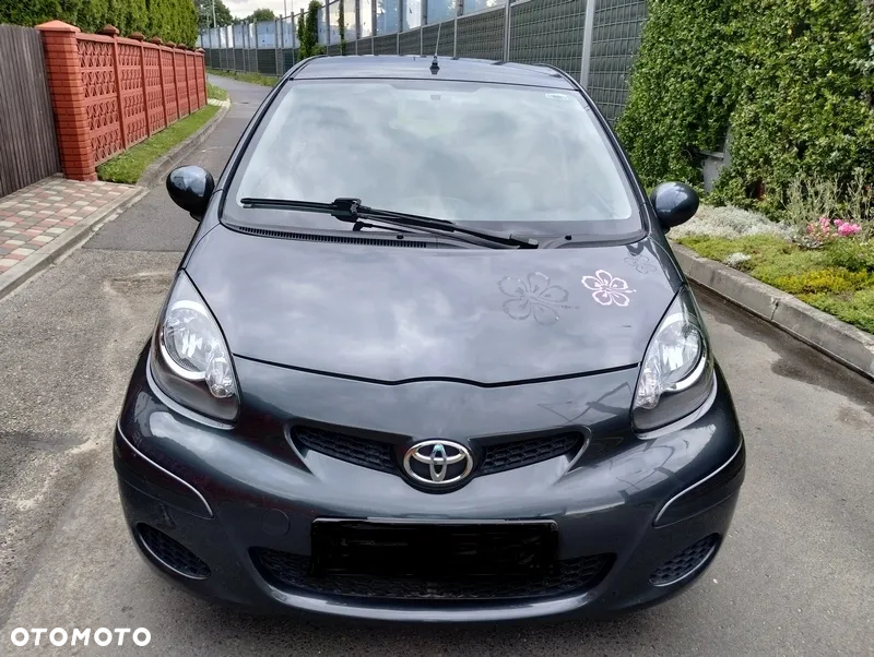 Toyota Aygo - 2