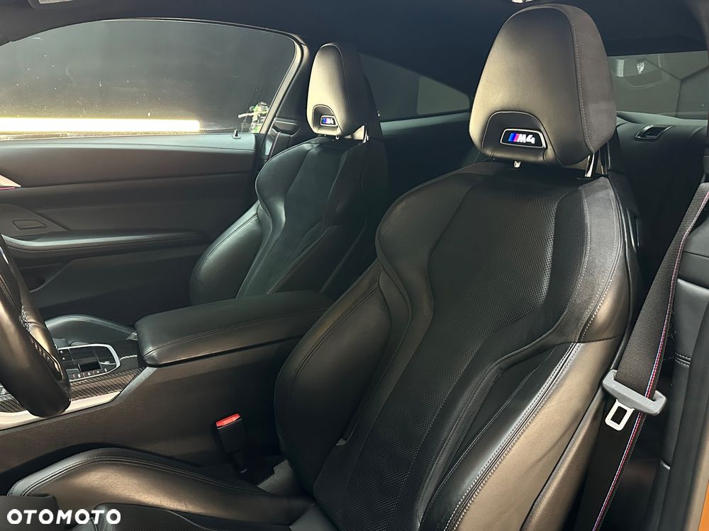BMW M4 Competition M xDrive sport - 36
