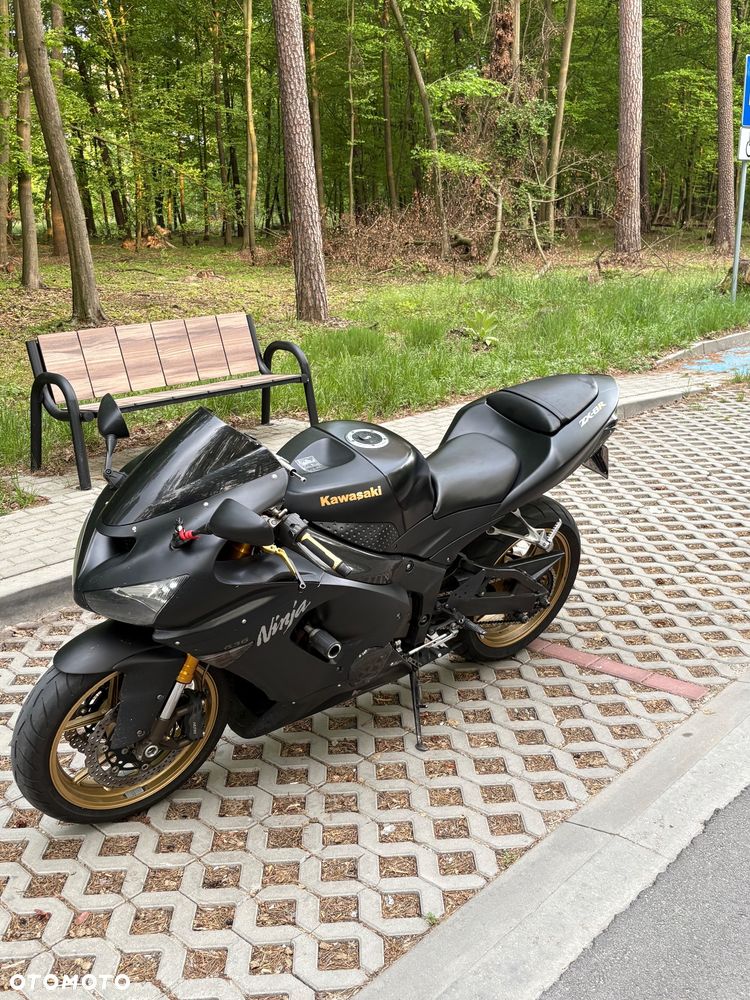 Kawasaki ZXR - 5