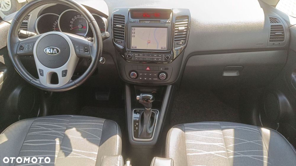 Kia Venga 1.6 Smart - 11