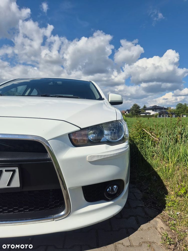 Mitsubishi Lancer 1.5 Invite - 10