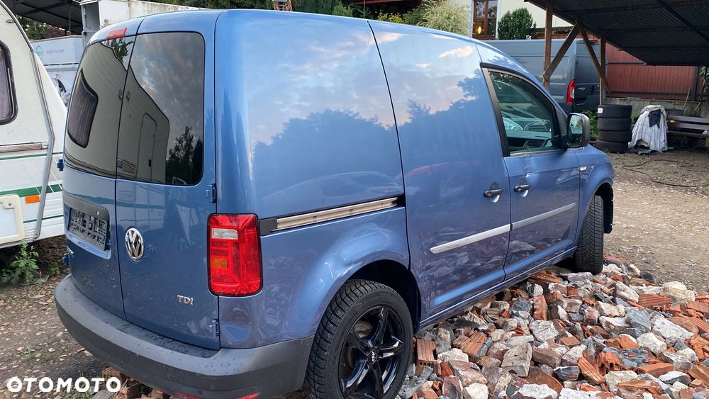 Volkswagen Caddy - 5
