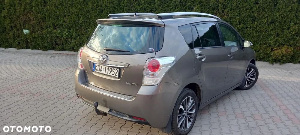 Toyota Verso 1.8 Premium EU5 7os - 10