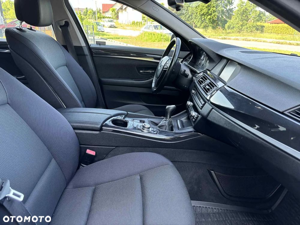 BMW Seria 5 520d - 21