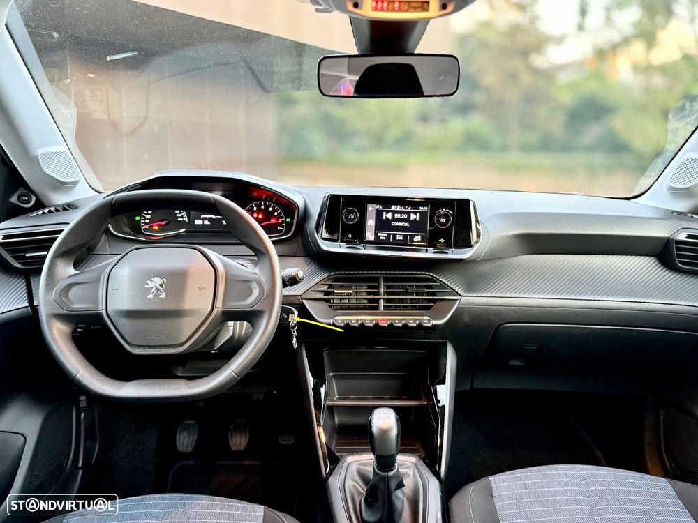 Peugeot 208 PureTech 75 Like - 4