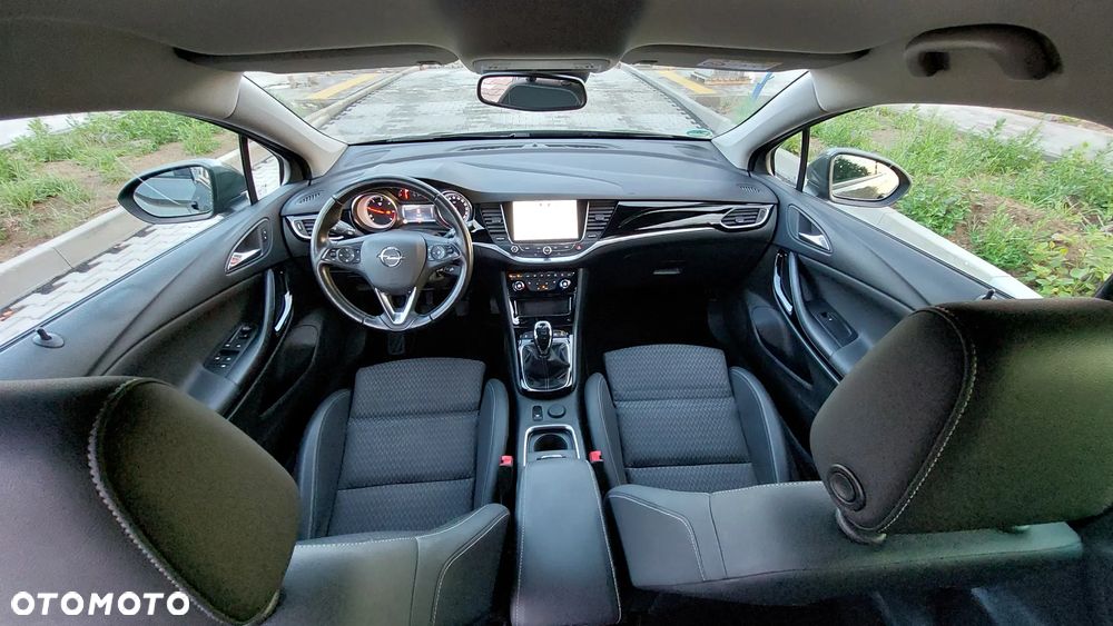 Opel Astra 1.6 D Start/Stop Sports Tourer Innovation - 33