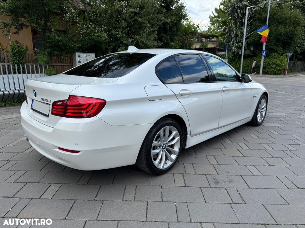 BMW Seria 5 520d Aut. - 3