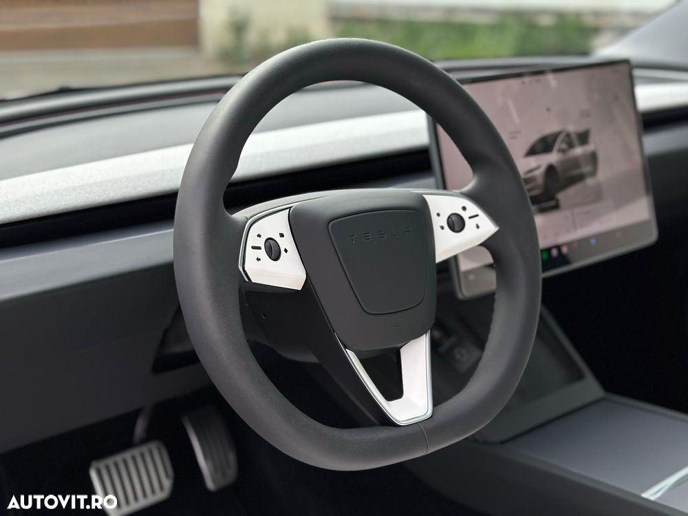 Tesla Model 3 Standard Reichweite Plus Hinterradantrieb - 8