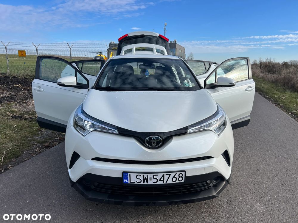 Toyota C-HR - 16