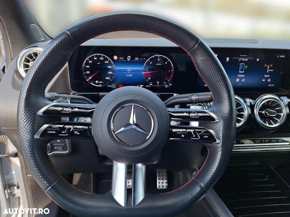 Mercedes-Benz GLA 200 d 4MATIC Aut. - 12
